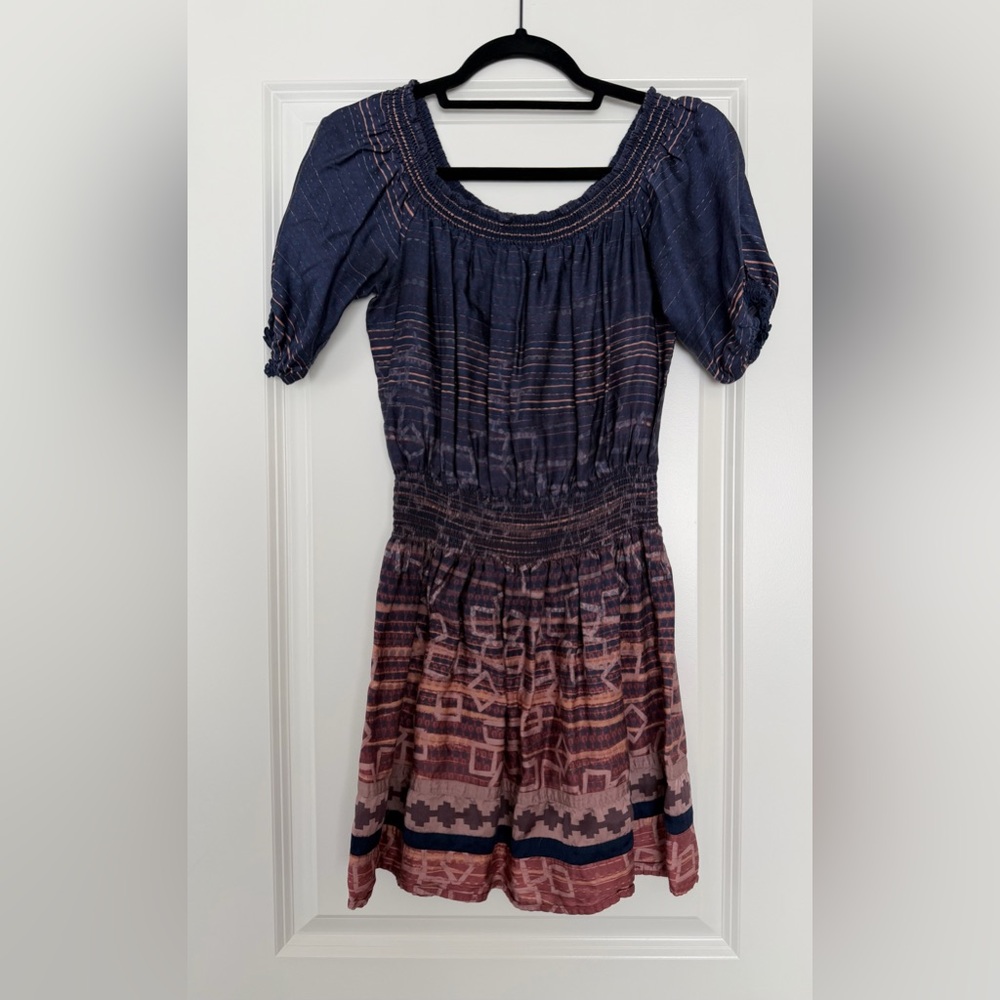 Guess Boho Off-Shoulder Ombre Navy and Mauve Dress Size Small